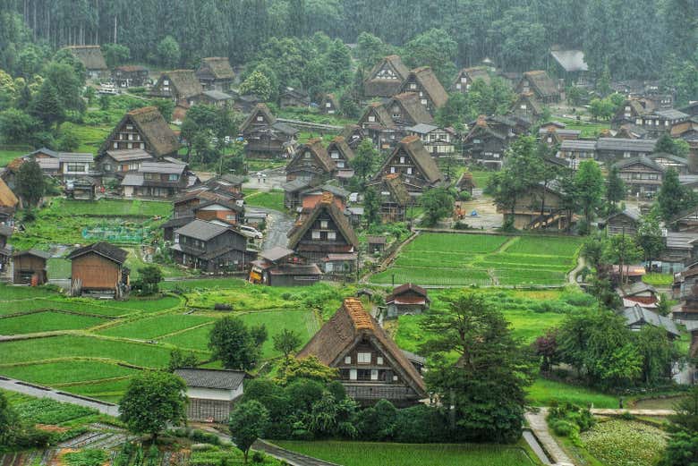 Admiraremos as vistas panorâmicas espetaculares de Shirakawago
