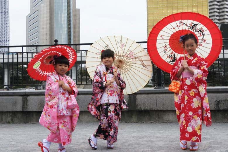 Il noleggio del kimono viene fornito con tutto il necessario