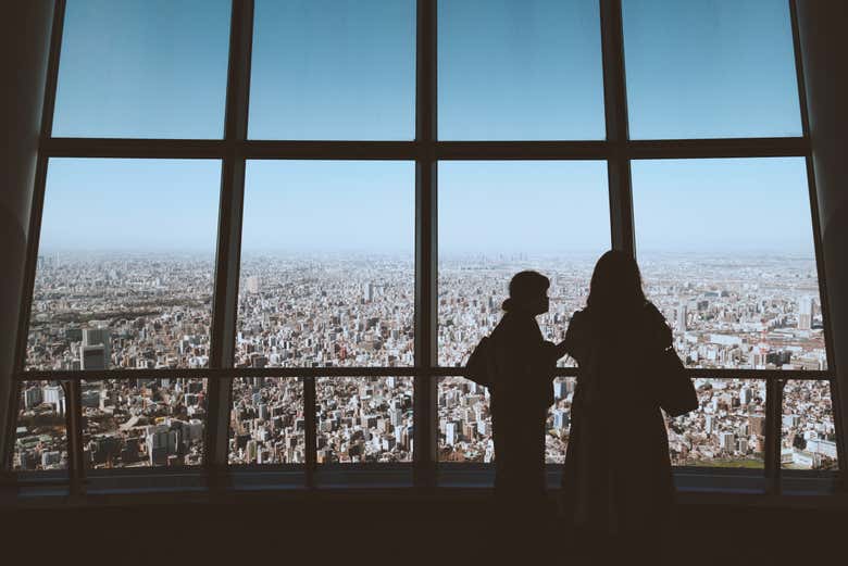 Admirez la vue depuis le Tokyo Skytree