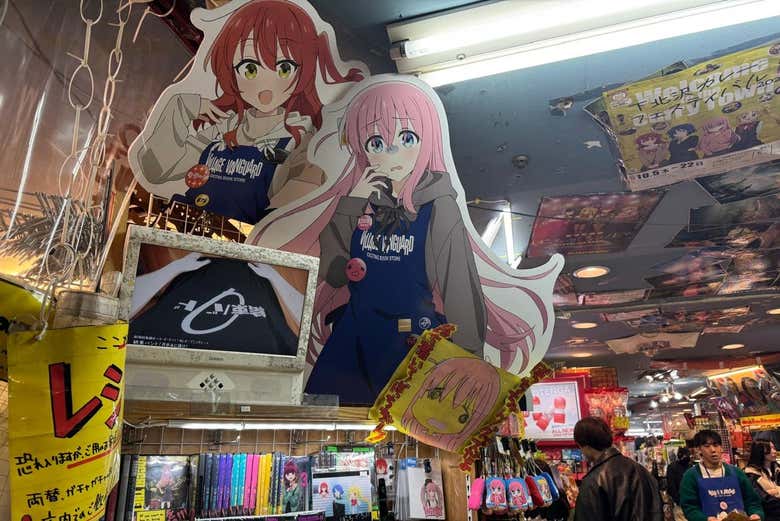 Conheceremos os lugares dos fãs de anime e videogames!