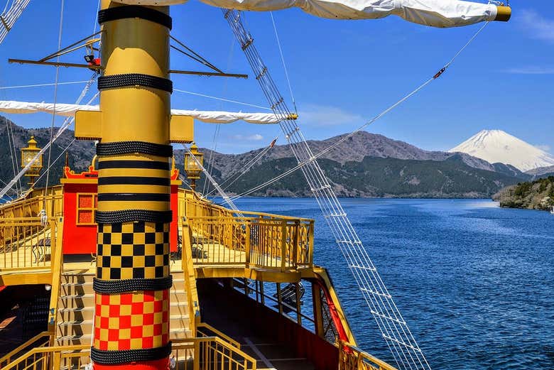 Subidos a bordo del barco