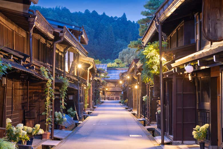 Ruas de Takayama à noite