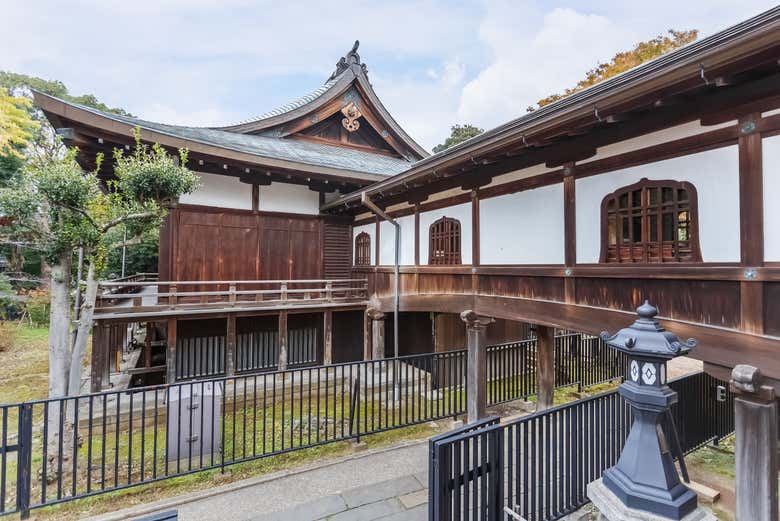 Marvel at the dramatic architecture of Kiyomizu Kannon-do