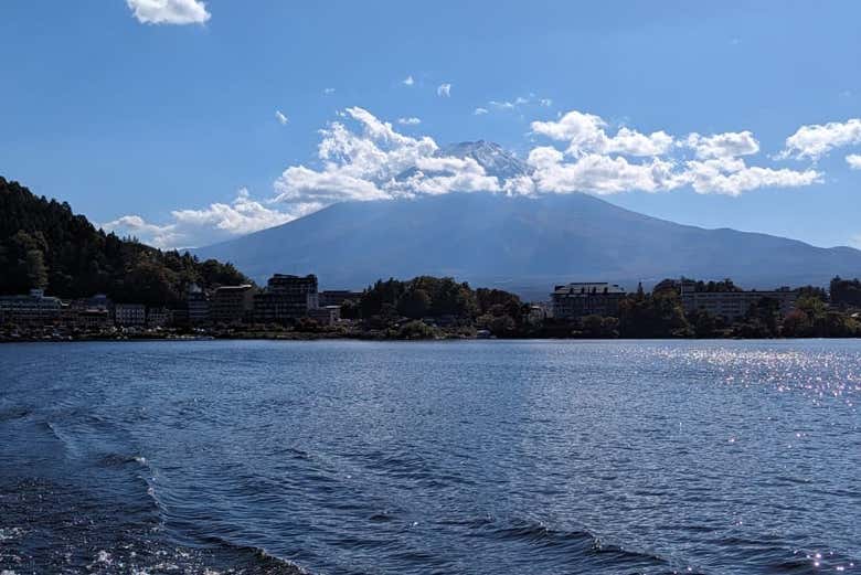 Vue sur le mont Fuji depuis le lac Kawaguchi