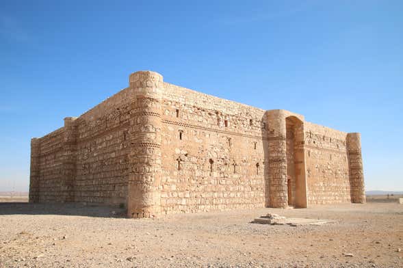 Excursão aos Castelos do Deserto e Mar Morto