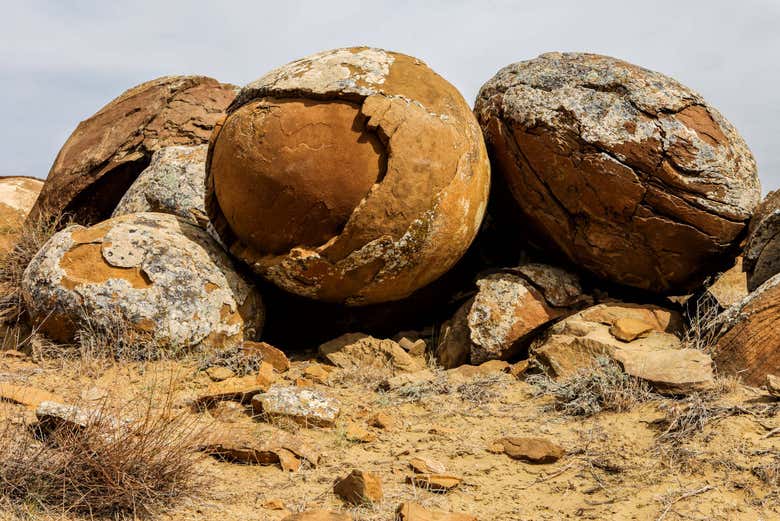 Bolas de pedra em Torysh
