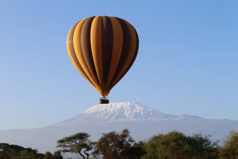 Balade en montgolfière à Amboseli