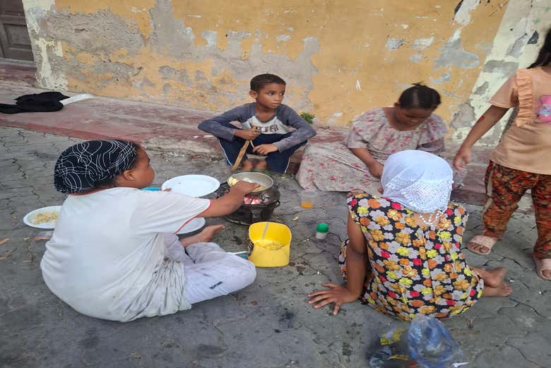 Street Kids In Oldtown Swahili Village (OldTown)