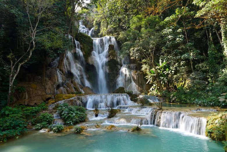 Panorámica de las cataratas Kuang Si