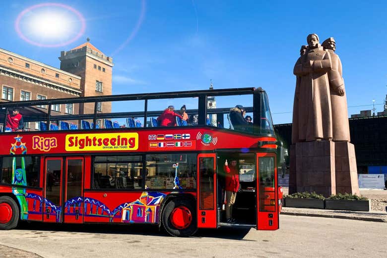 Autobus turistico di Riga