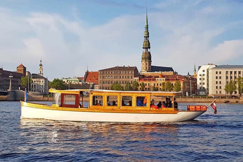 Admire Riga's top landmarks
