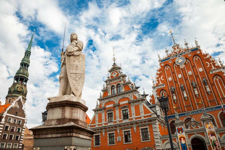 Casa de las Cabezas Negras, en la Plaza del Ayuntamiento de Riga