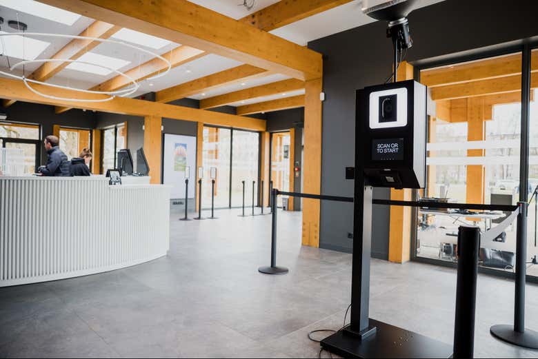 Todo listo para subir a la noria Riga Rise