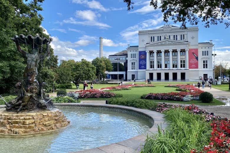 Ópera Nacional de Letonia