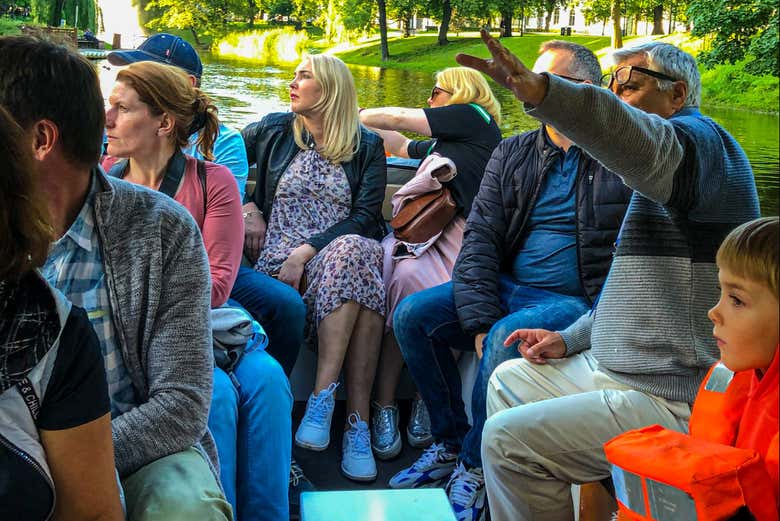 Conociendo Riga a bordo de un barco turístico