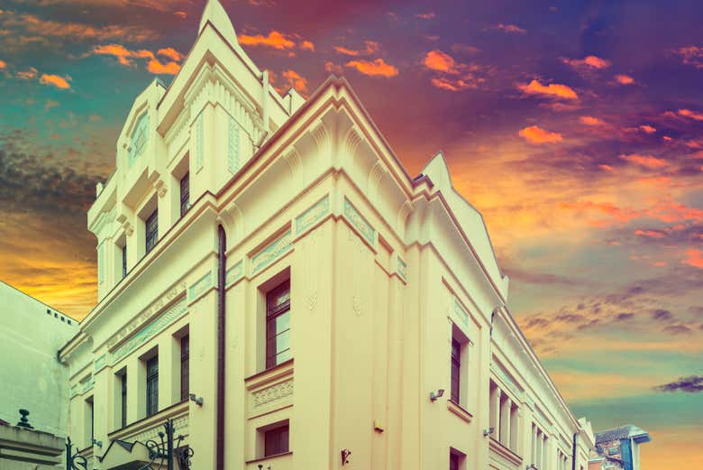 Learn all about Riga's synagogue