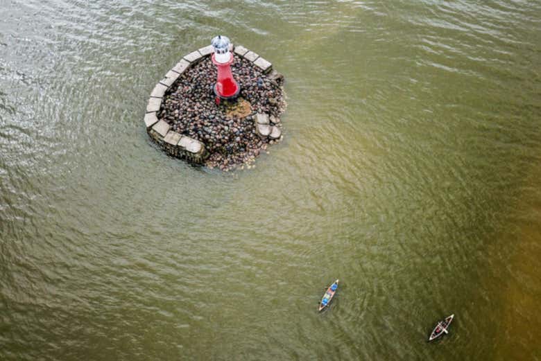 Vista aérea do farol de Pervalka