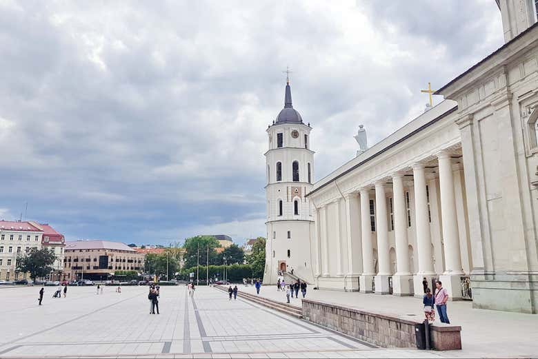 Discover the heart of the city in Cathedral Square