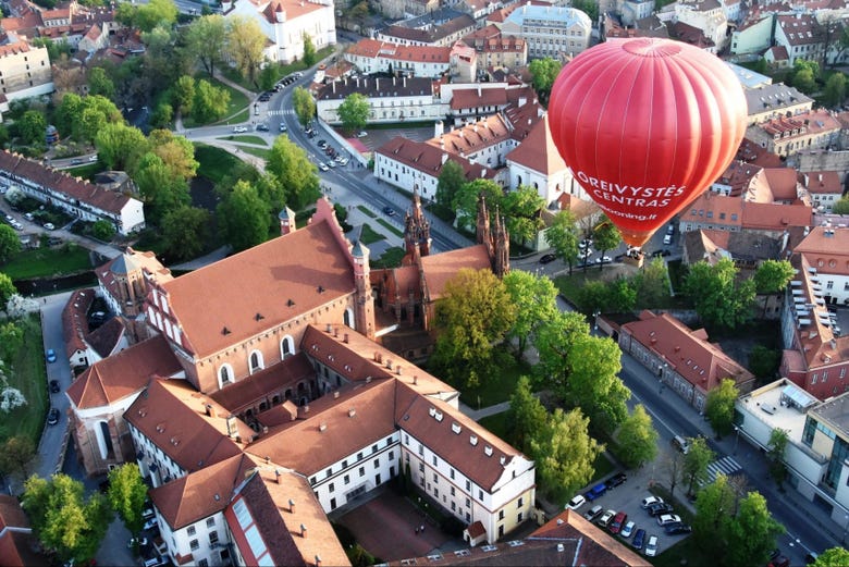 Voando de balão sobre Vilnius