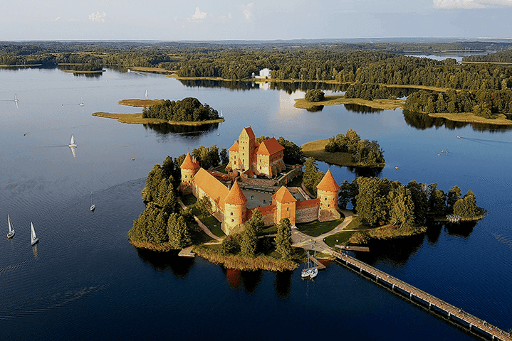 Disfrutando de Trakai desde el aire