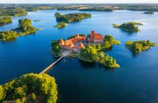 Giro in aeroplano a Trakai