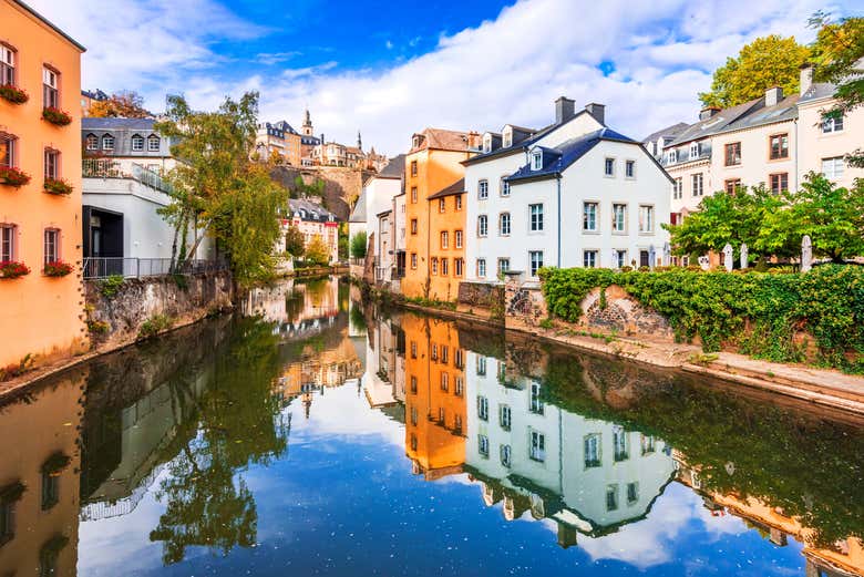 Alzette passant dans Luxembourg