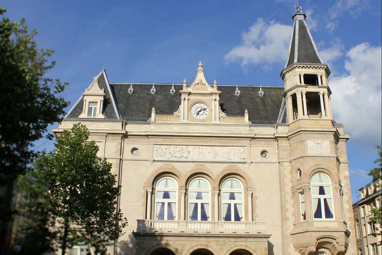 Cercle de la Cité sur la Place d'Armes de Luxembourg