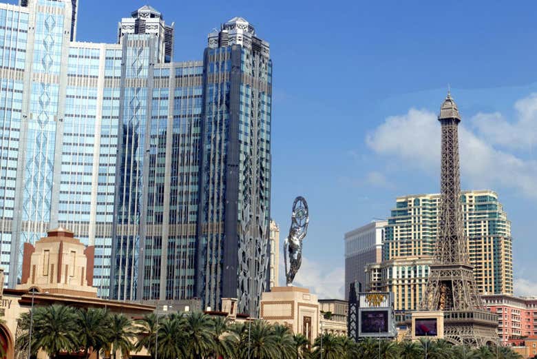Views of the city