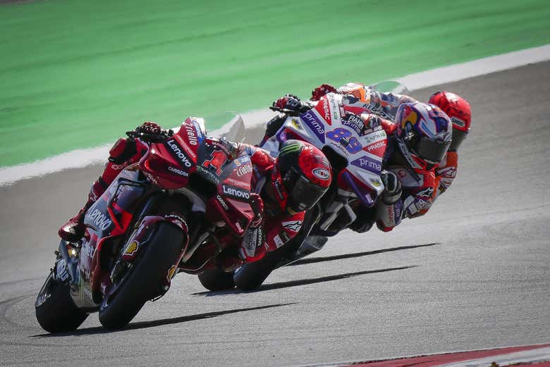 ¡Velocidad y adrenalina a tope!