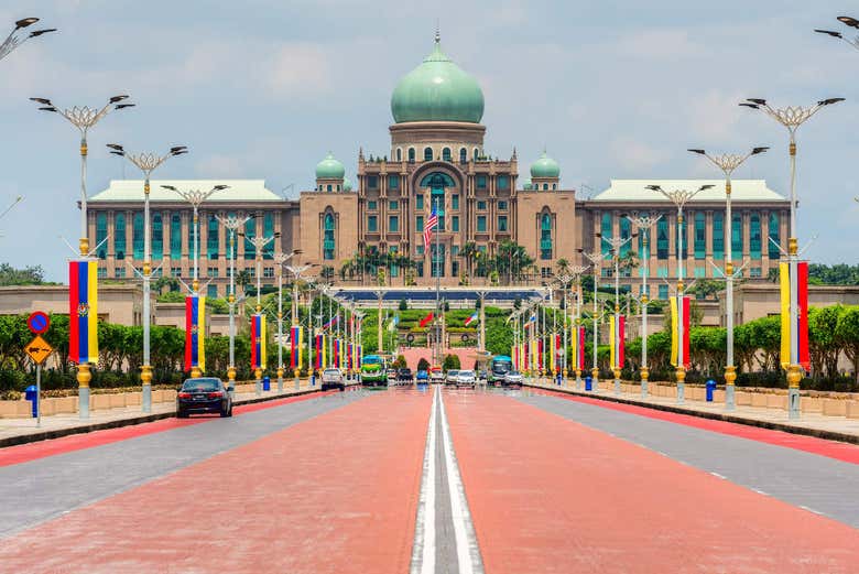 Perdana Putra, home to the Malaysian Prime Minister's offices