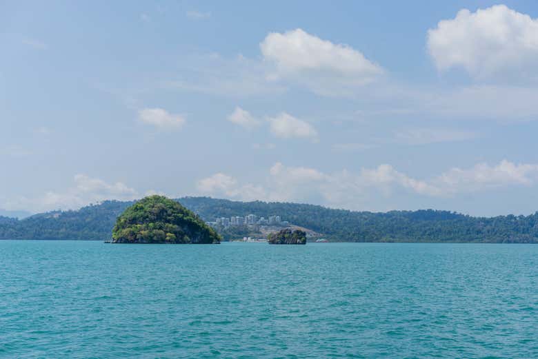 De camino a Pulau Dayang