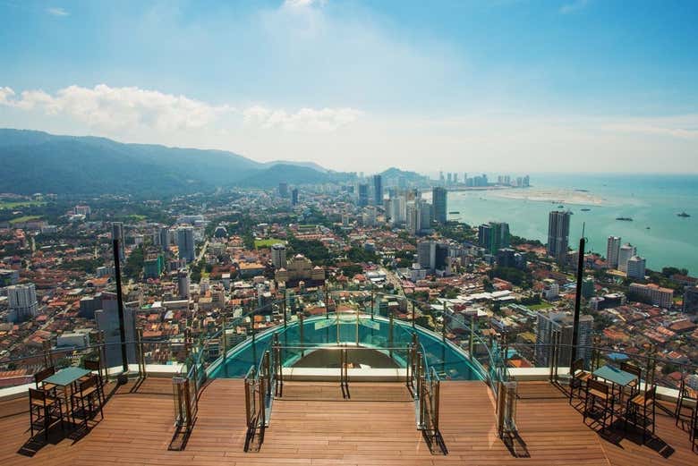 Rainbow Skywalk at Top Penang