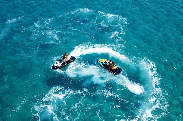 Alquiler de motos de agua en Maafushi