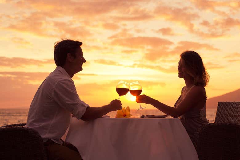 Disfrutando de una romántica cena