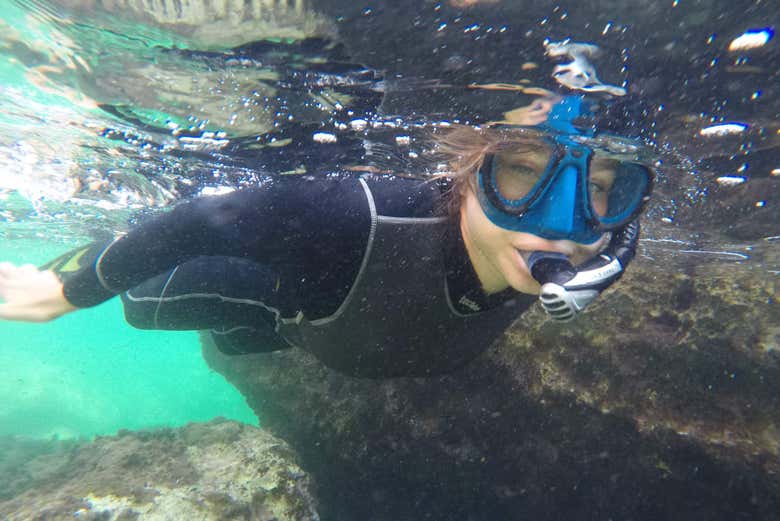 Practicando snorkel en Malta