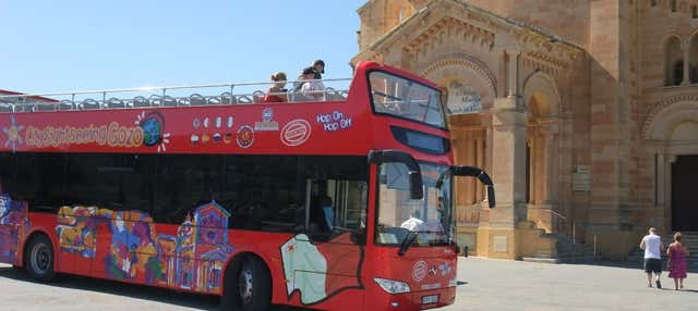 Bus touristique de Gozo