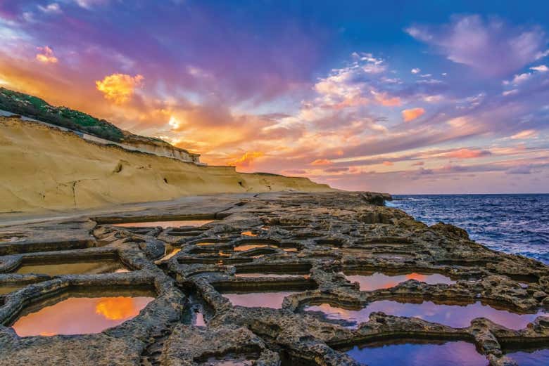 Atardecer en las salinas de Xwejni