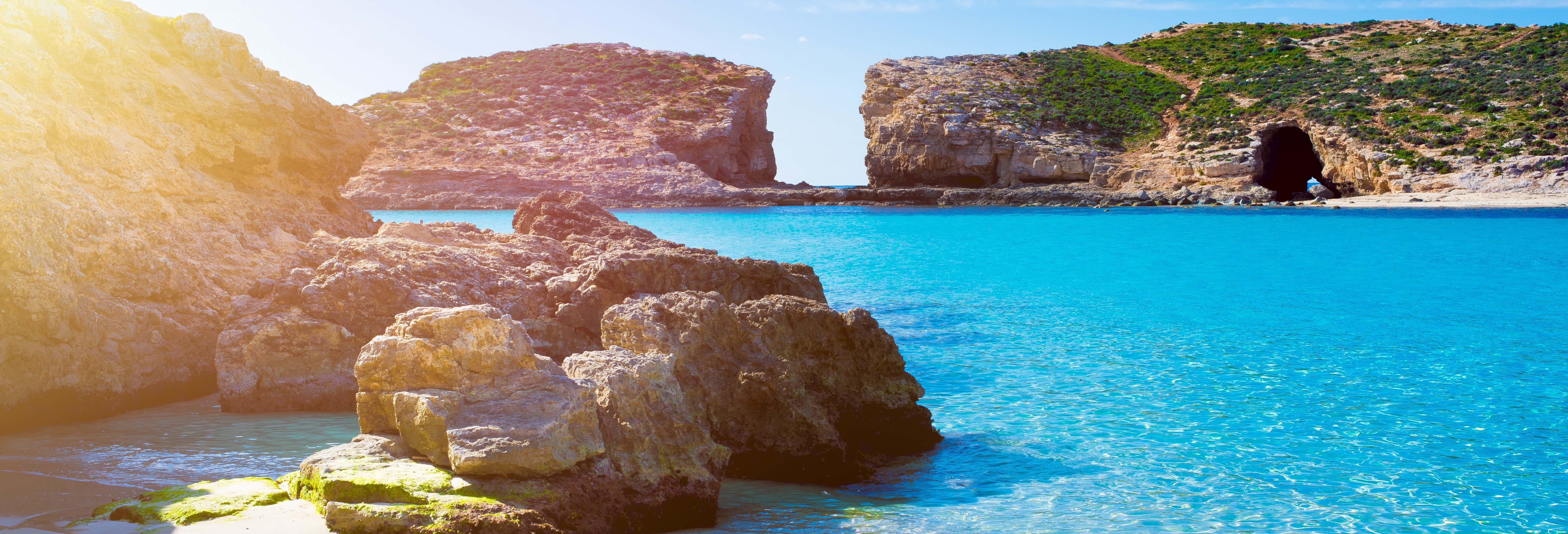 Passeios de barco em Ċirkewwa