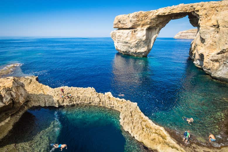 Percorrendo o litoral de Malta