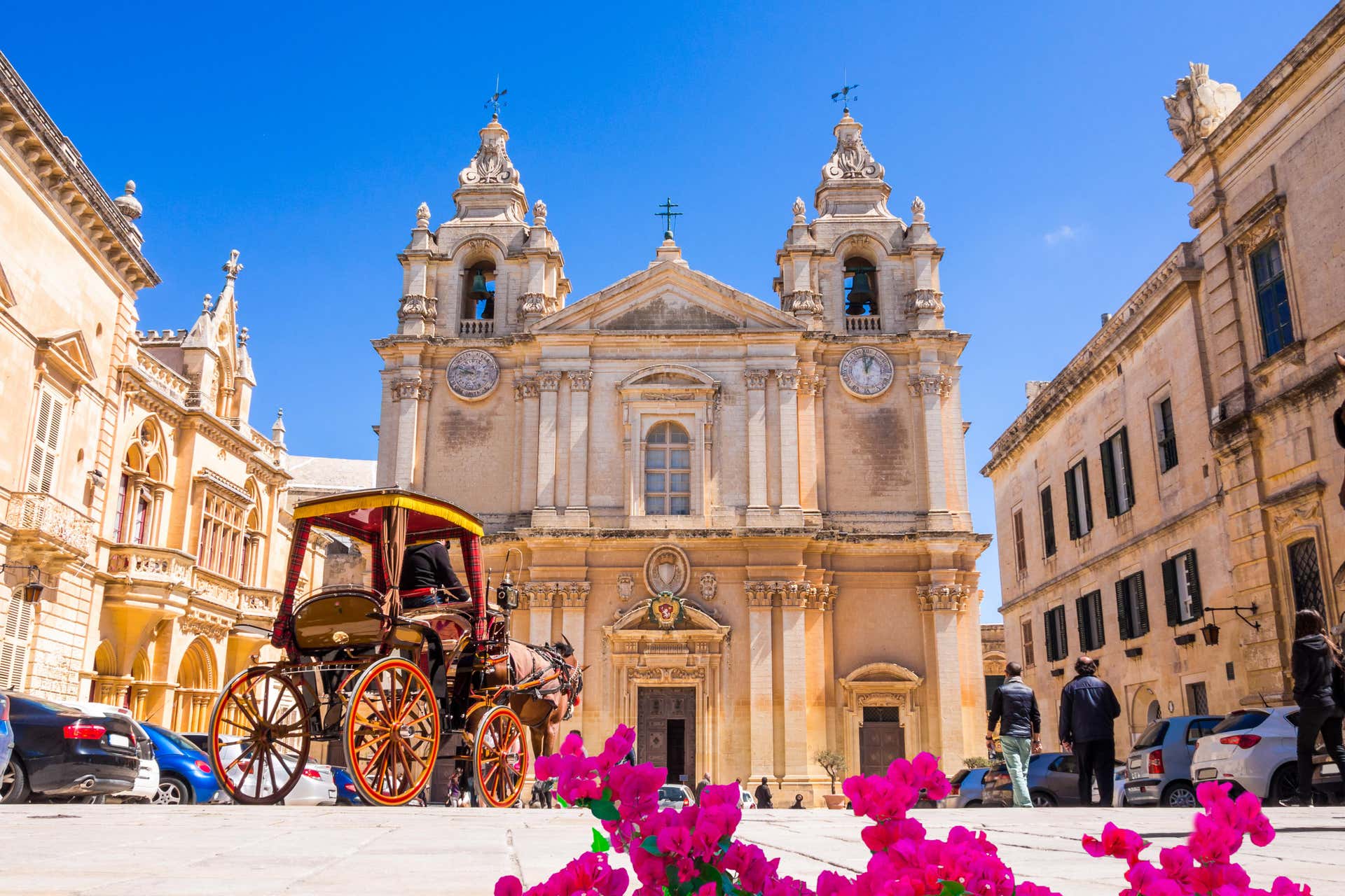 Ingresso da catedral de São Paulo + Museu catedralício