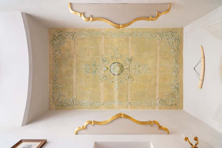 Techo dentro de la Casa Gourgion