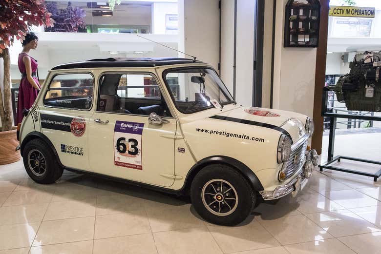 Mini Cooper no The Malta Classic Car Collection