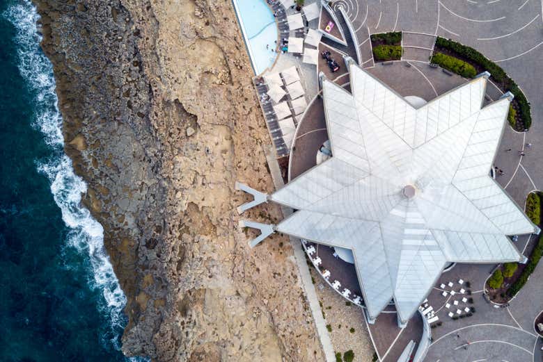 Vista aérea do Aquário Nacional de Malta