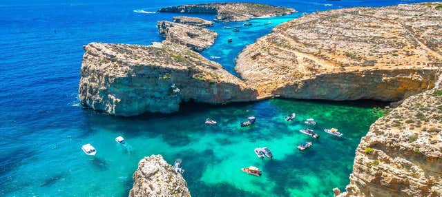 Crucero en catamarán a la isla de Comino y la Laguna Azul