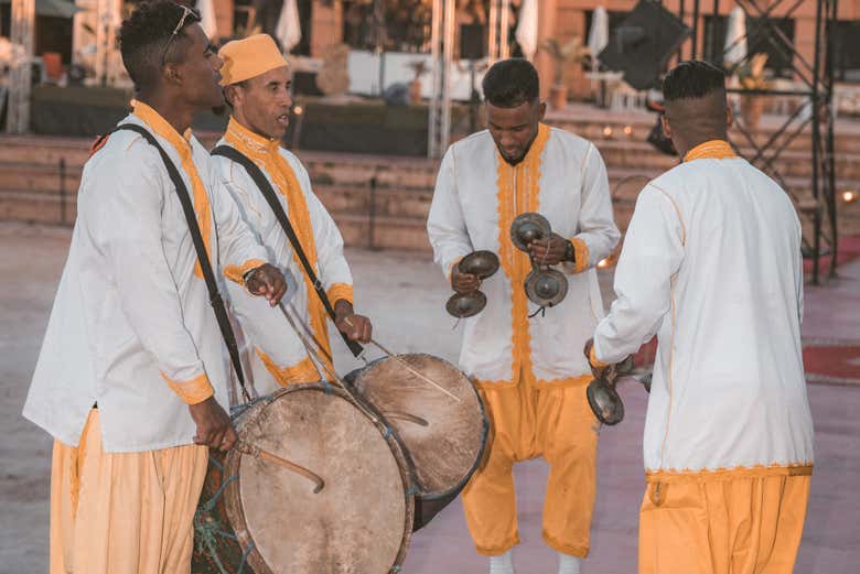 Listen to the musicians