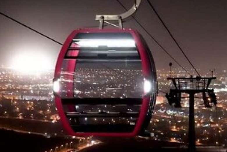 Le téléphérique d'Agadir de nuit
