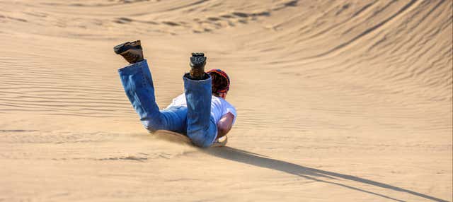Sandboarding en las dunas de Tifnit