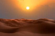 Amanecer o atardecer en el desierto de Merzouga