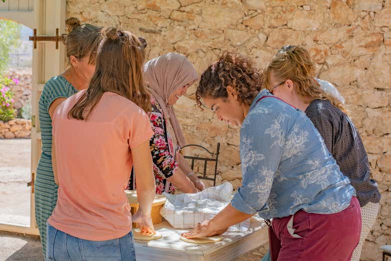 Learning to cook an Amazigh meal