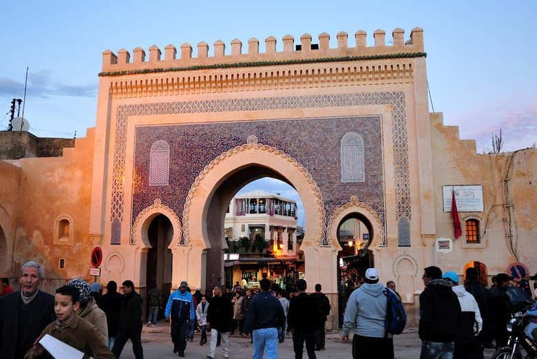 Porte Bab Bou Jeloud